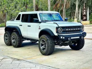 Ford Bronco Apocalypse Dark Horse - Foto - 26