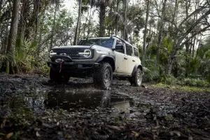 Ford Bronco Everglades - Foto - 10