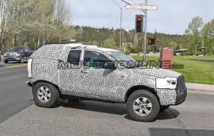 Ford Bronco - Foto spia 10-05-2019 - 7