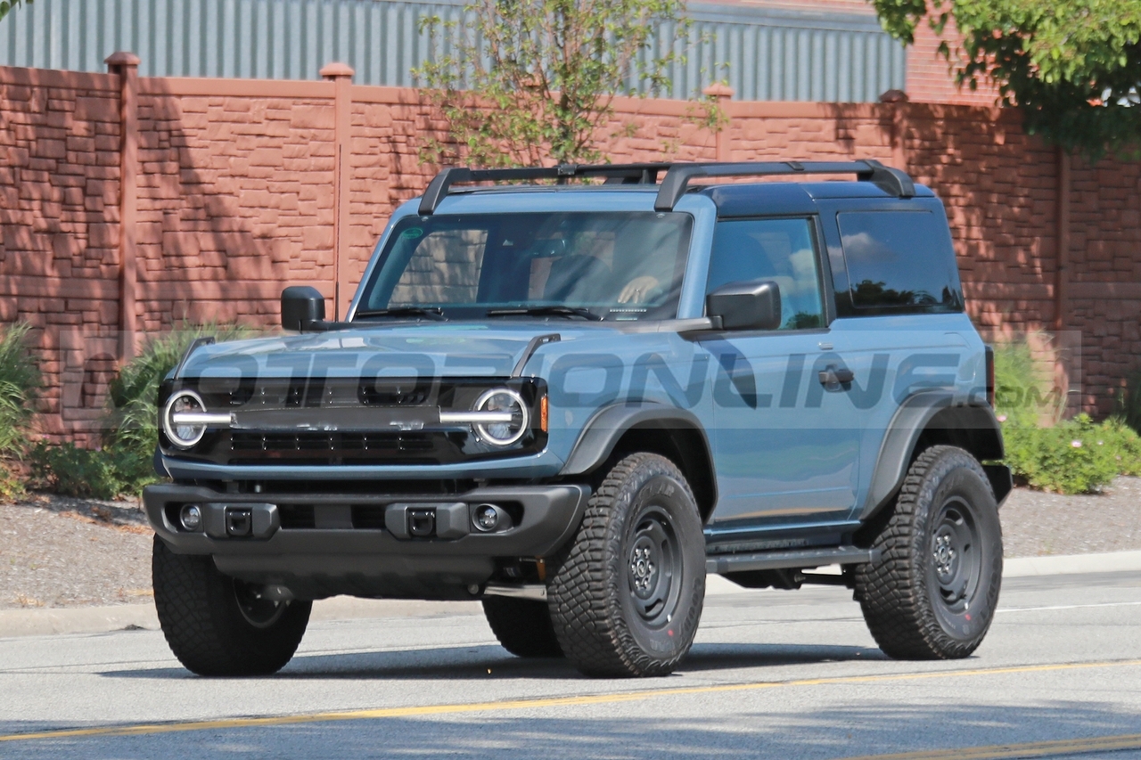 2023 Bronco Fighter Jet Grey Ford Bronco Heritage Edition 2023 Foto Spia 21 07 2022 Foto 55 Di 28