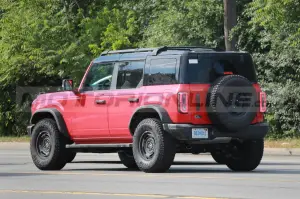 Ford Bronco Heritage Edition 2023 - Foto Spia 21-07-2022 - 11