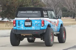Ford Bronco modificato - Foto Spia 12-04-2022 - 2