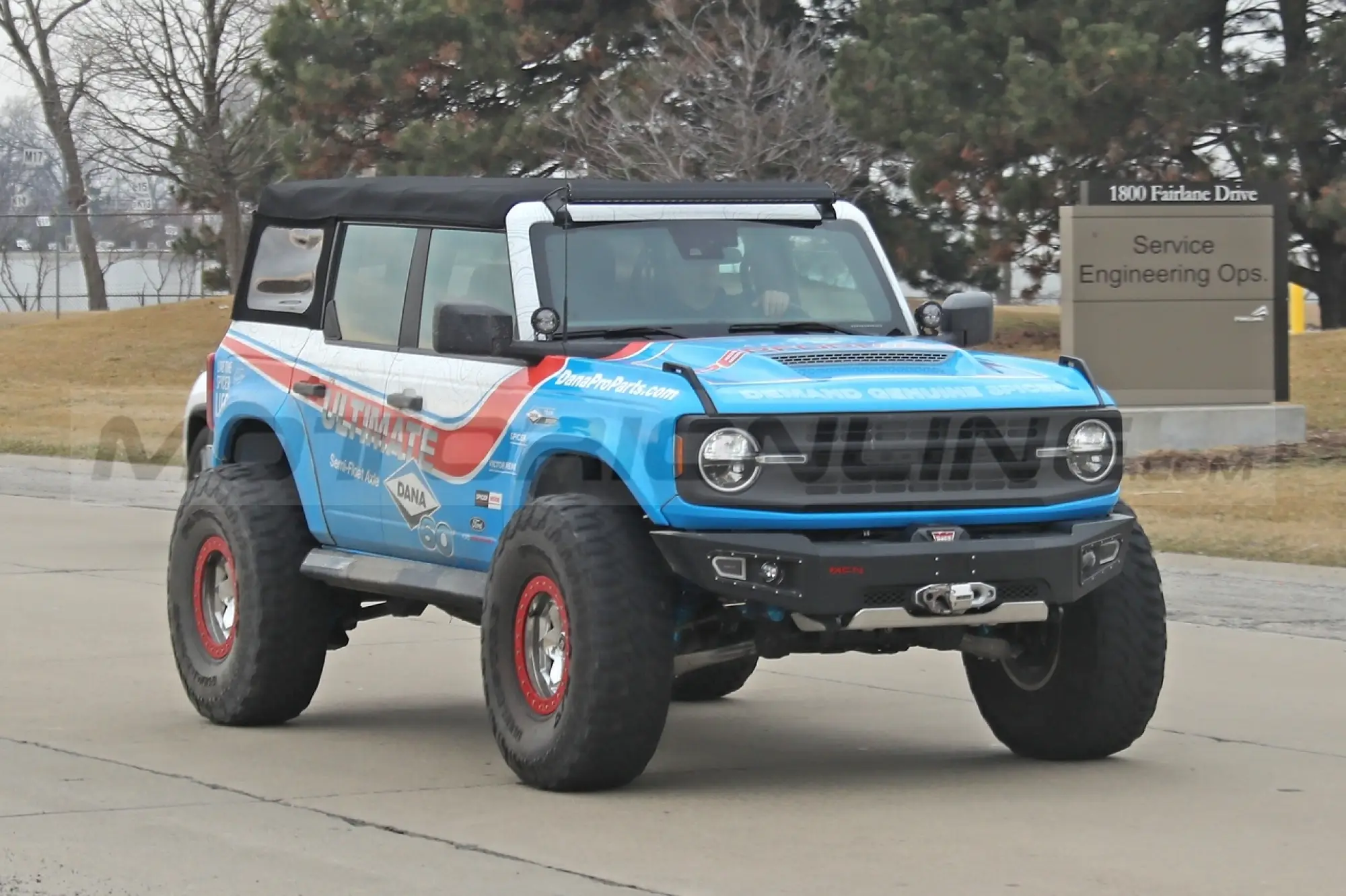 Ford Bronco modificato - Foto Spia 12-04-2022 - 5