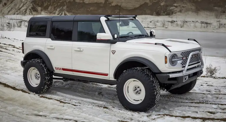 Ford Bronco Pope Francis Center First Edition - Foto - 12