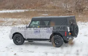 Ford Bronco quattro porte 2021 - Foto spia 15-01-2020