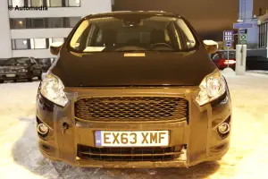 Ford C-Max 2015 - Foto spia 27-02-2014