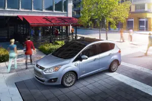 Ford C-Max ibrida e Ford Focus Electric - 1