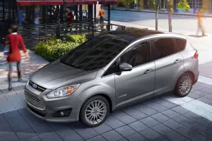 Ford C-Max ibrida e Ford Focus Electric