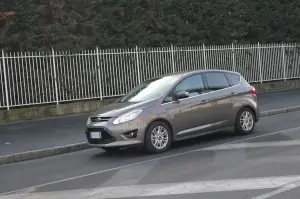 Ford C-Max Titanium 1.6 120 CV - Prova su strada
