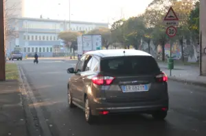 Ford C-Max Titanium 1.6 120 CV - Prova su strada
