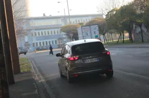 Ford C-Max Titanium 1.6 120 CV - Prova su strada