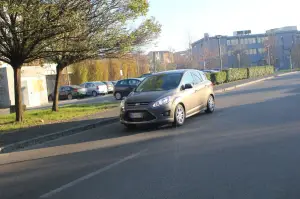 Ford C-Max Titanium 1.6 120 CV - Prova su strada
