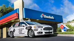 Ford e Domino Pizza - 1