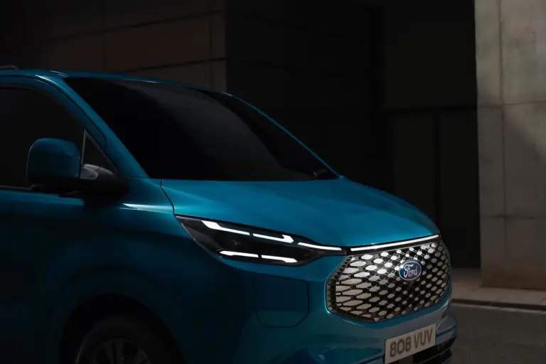 Ford E-Transit Custom - Foto ufficiali - 8