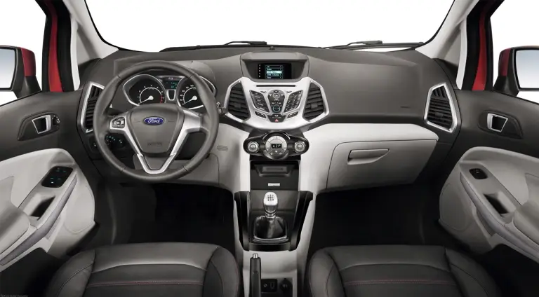 Ford EcoSport - 7