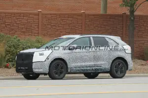 Ford Edge foto spia 7 Novembre 2017 - 2