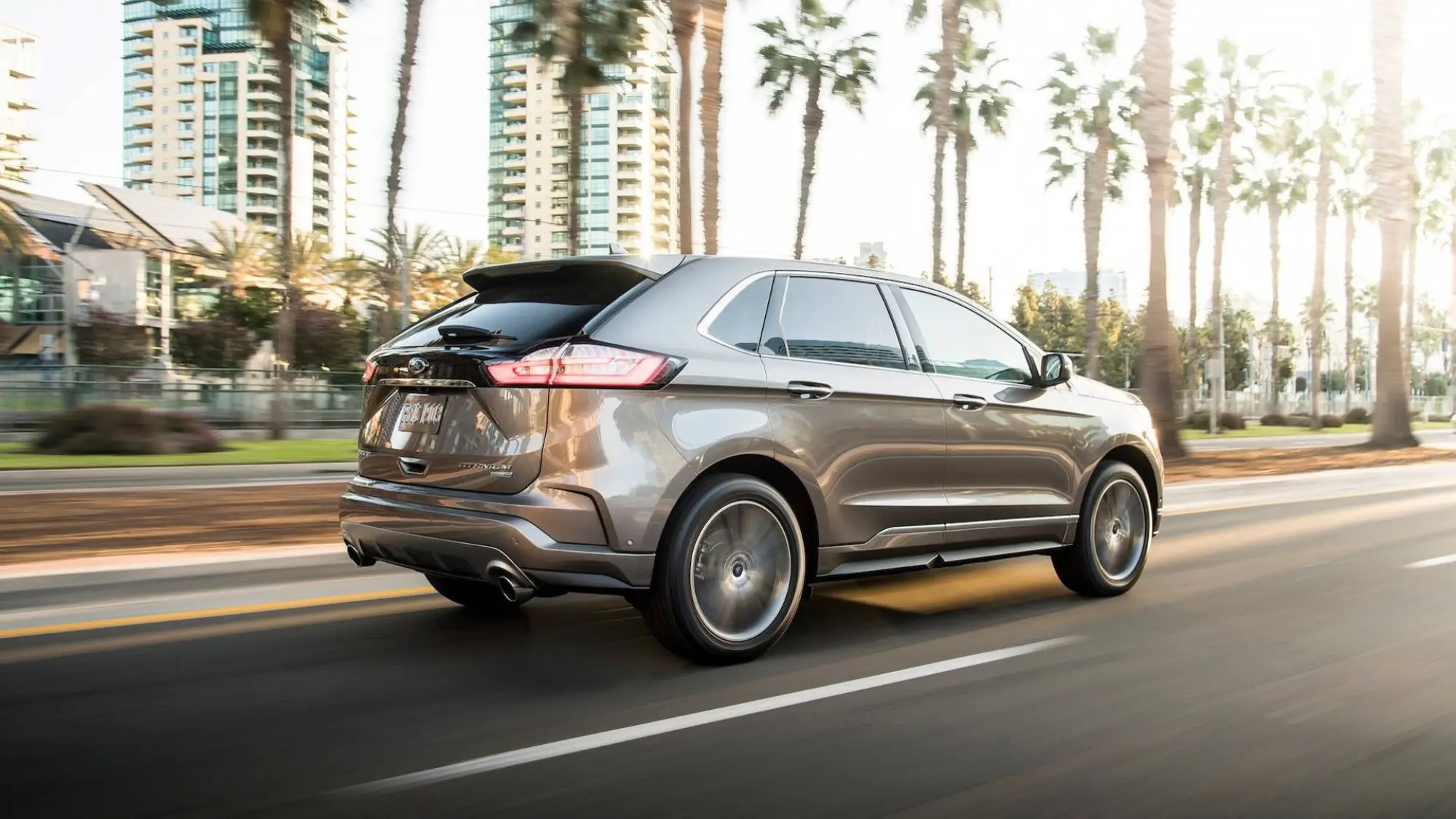 Ford Edge Titanium Elite - 12