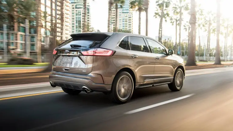 Ford Edge Titanium Elite - 14