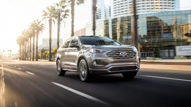 Ford Edge Titanium Elite - 17