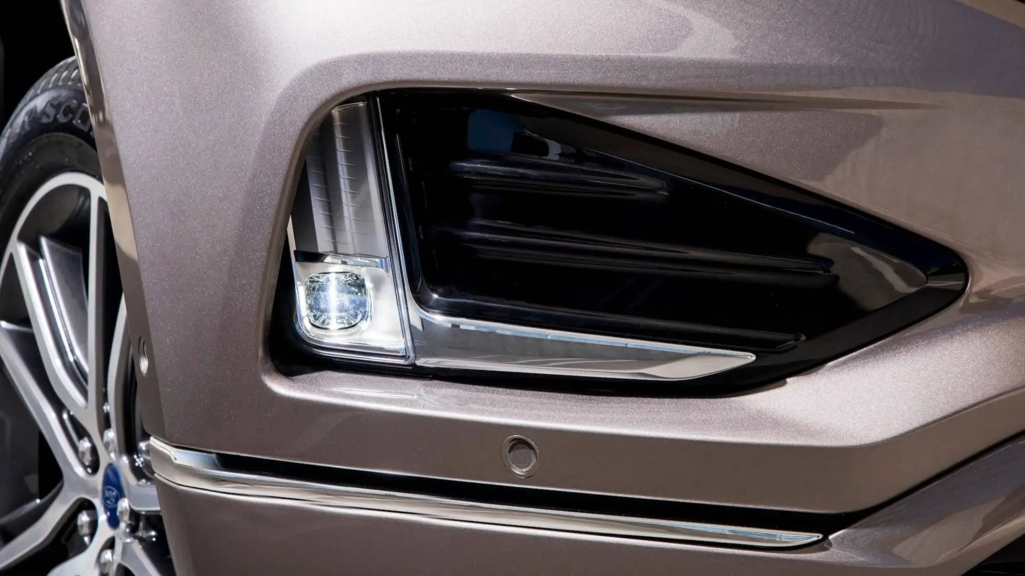 Ford Edge Titanium Elite - 26