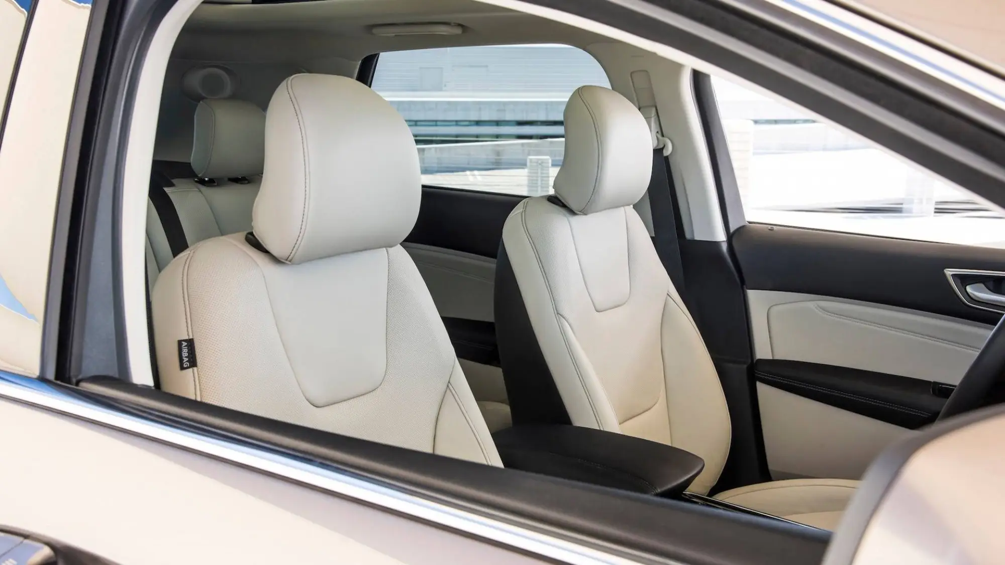 Ford Edge Titanium Elite - 33