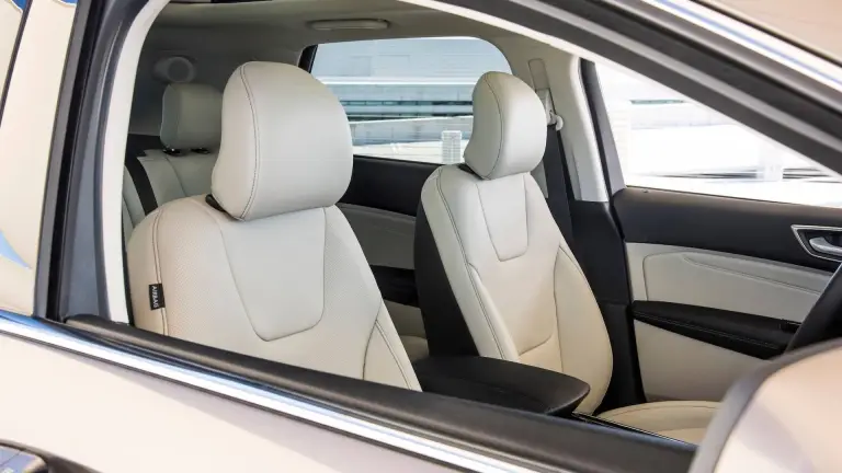 Ford Edge Titanium Elite - 33