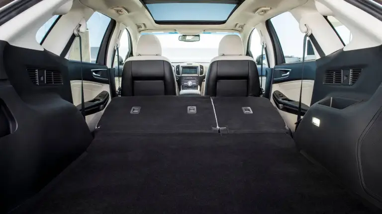 Ford Edge Titanium Elite - 34