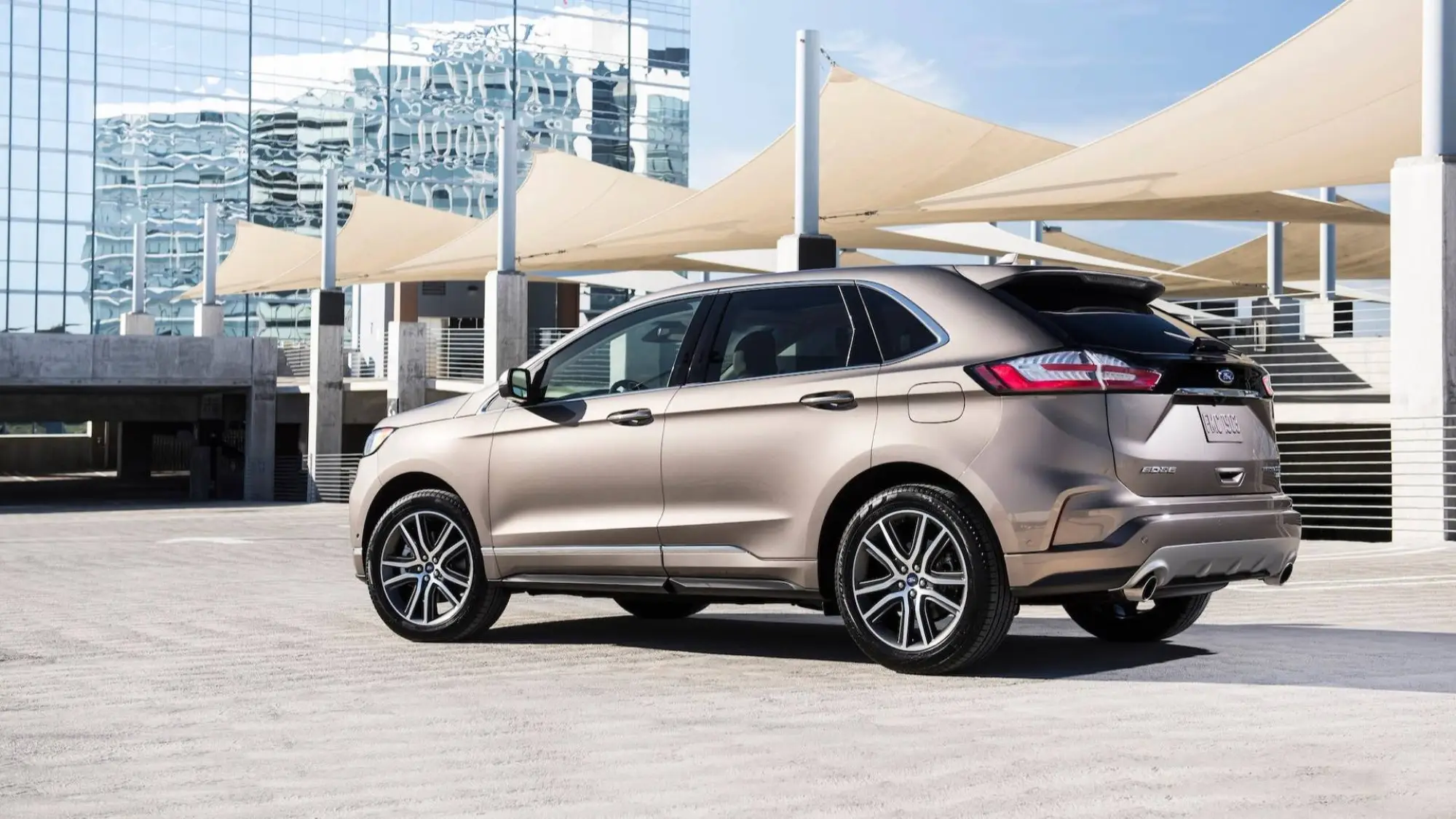 Ford Edge Titanium Elite - 3