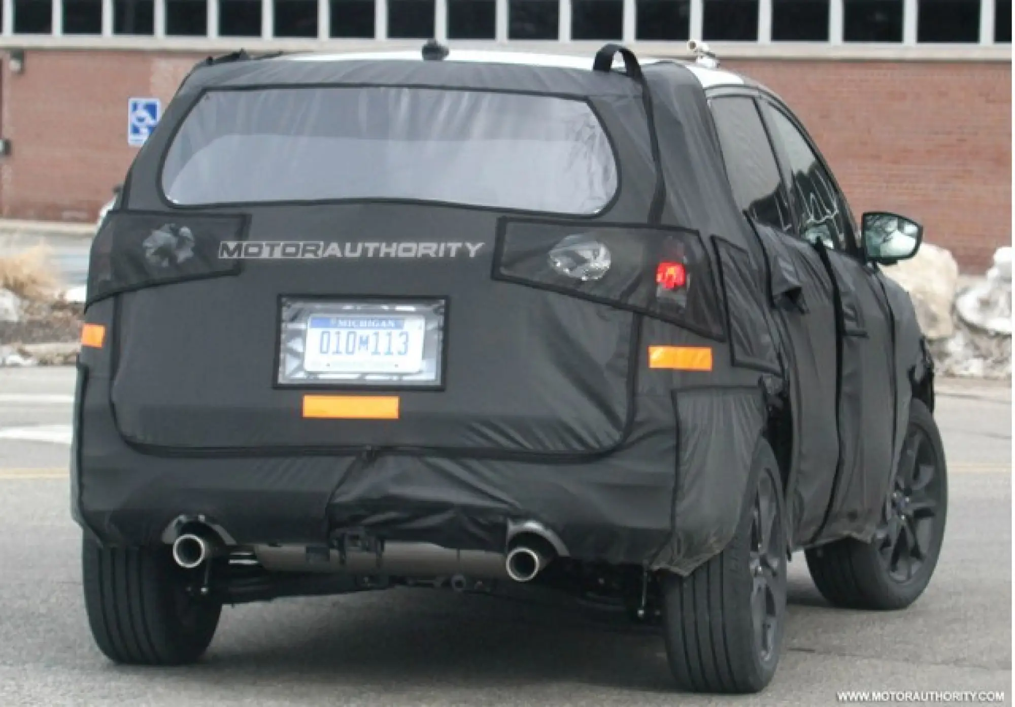 Ford Escape 2012 - Foto spia 24-03-2011 - 5