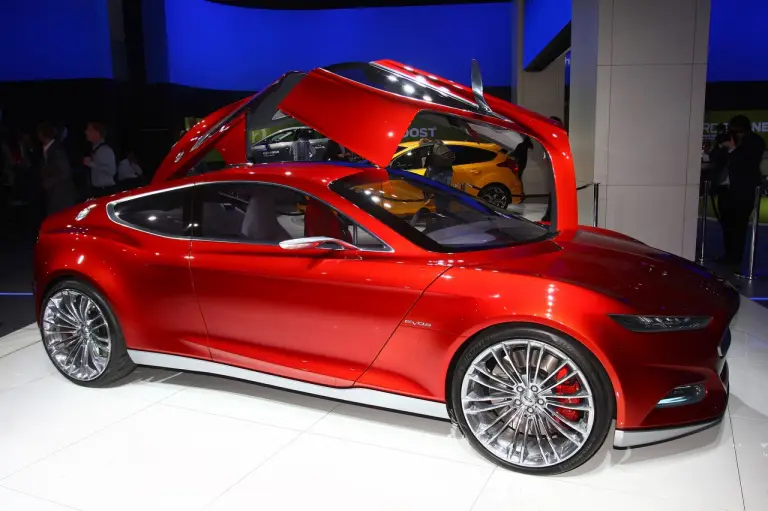 Ford Evos Concept - Salone di Francoforte 2011 - 6