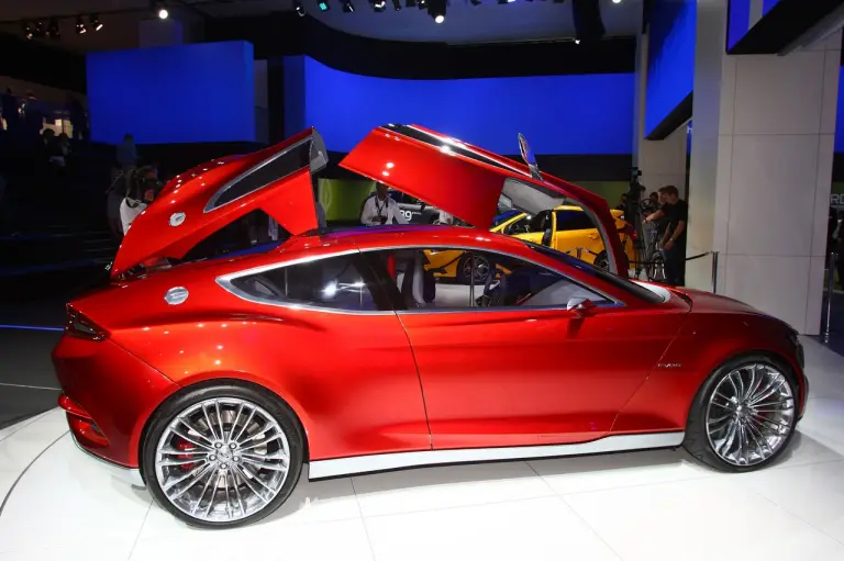 Ford Evos Concept - Salone di Francoforte 2011 - 10