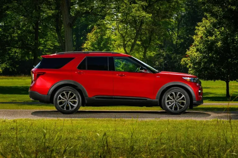 Ford Explorer 2022 - 17