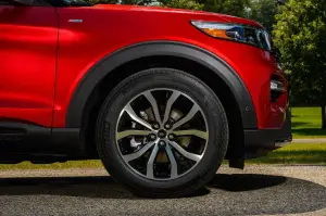 Ford Explorer 2022 - 18