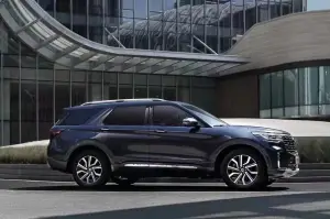 Ford Explorer 2023 - Foto Cina - 2