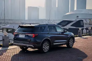 Ford Explorer 2023 - Foto Cina