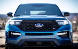 Ford Explorer Hybrid e ST