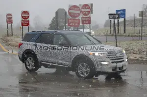 Ford Explorer MY 2020 foto spia 27 novembre 2018