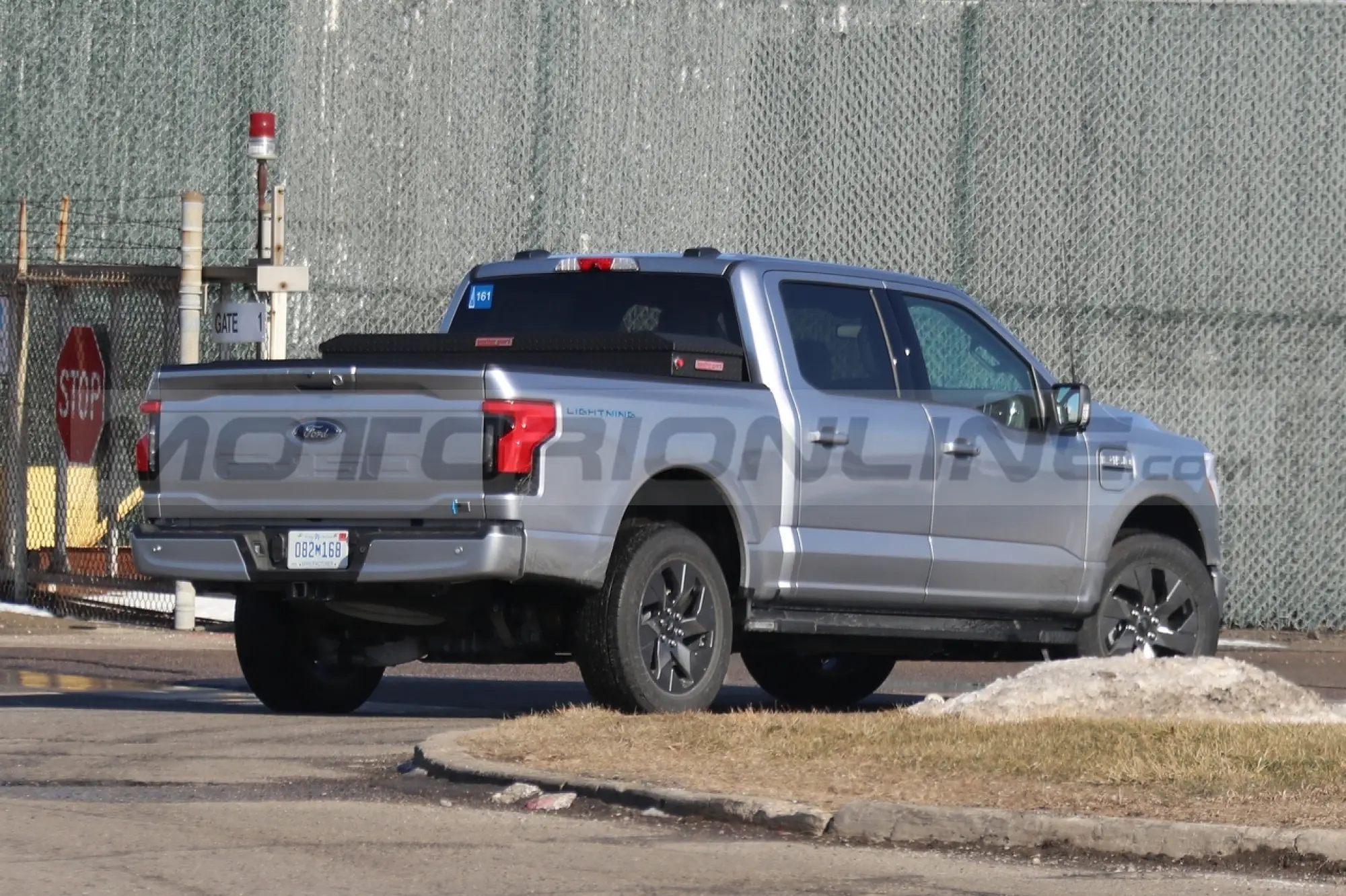 Ford F-150 Lightning 2022 con generatore - Foto Spia 08-06-2022 - 5