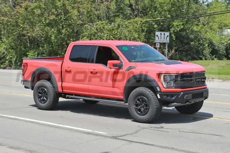 Ford F-150 Raptor R - Foto Spia 26-05-2022 - 5