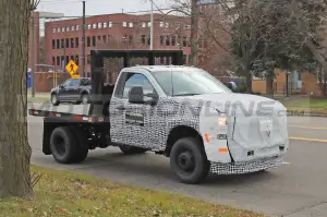 Ford F-350 Chassis Cab 2023 - Foto Spia 10-12-2021 - 4