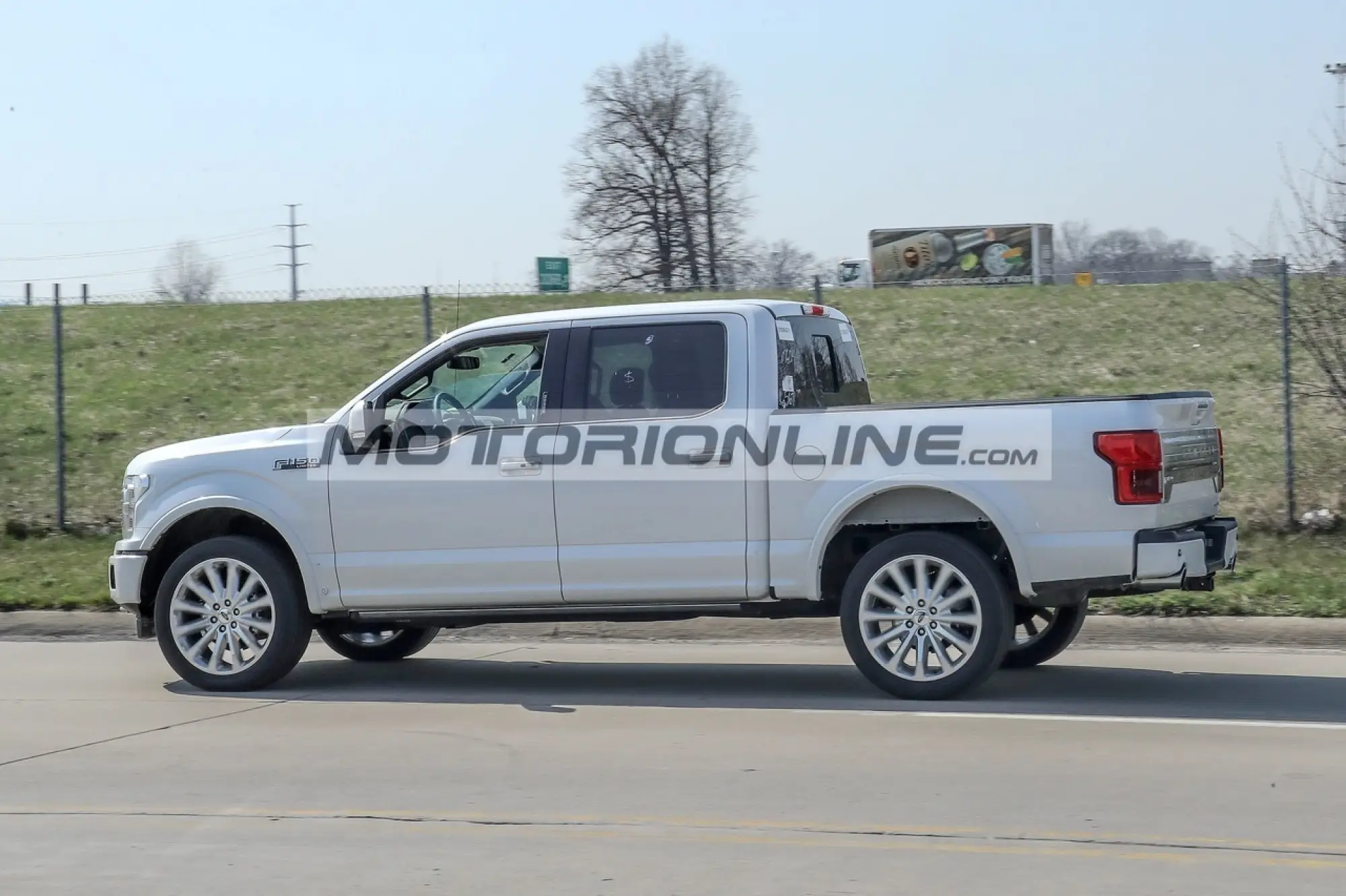 Ford F150 Limited 2019 - foto spia 23-4-2018 - 9