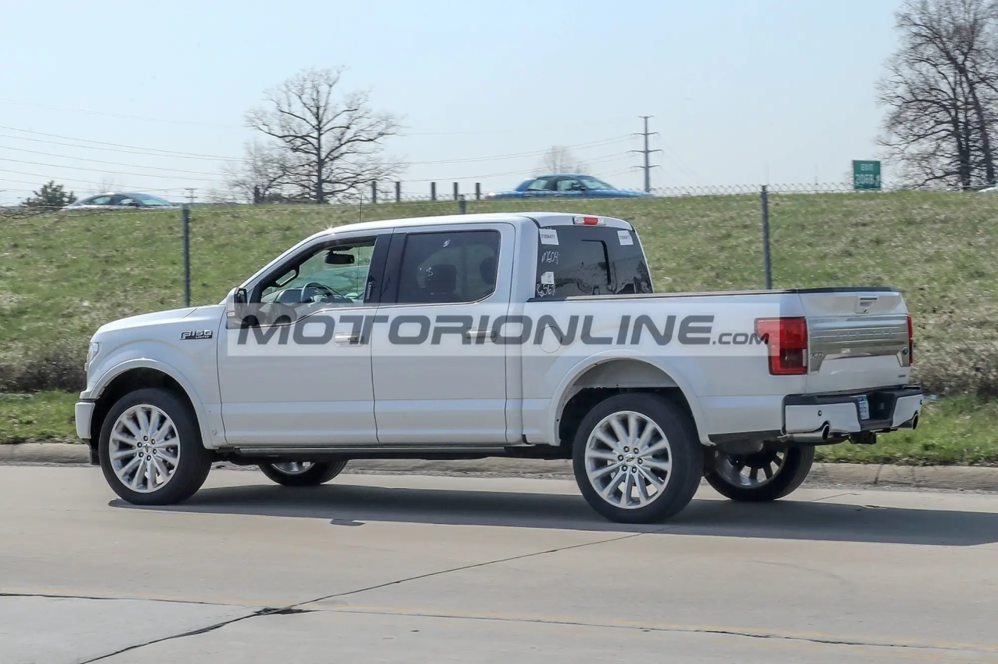Ford F150 Limited 2019 - foto spia 23-4-2018 - 10