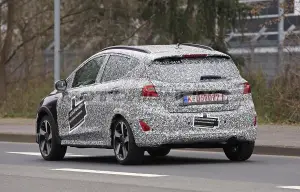 Ford Fiesta 2022 - Foto spia 09-03-2021