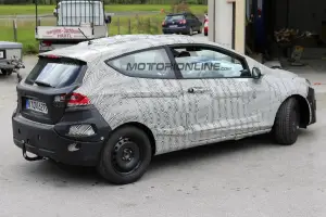 Ford Fiesta 3 porte - Foto spia 17-08-2016