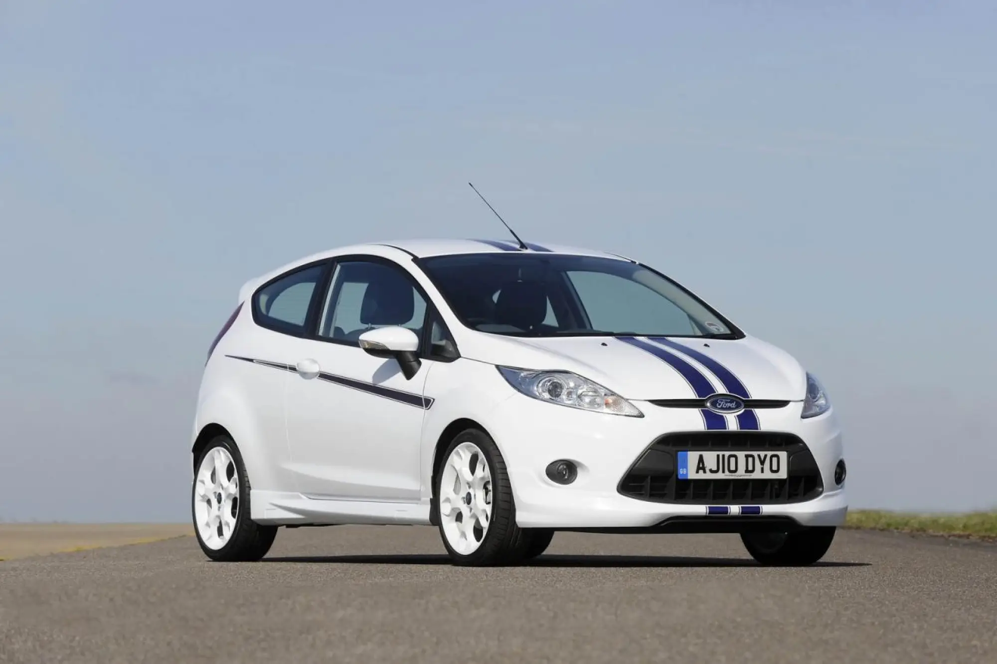 Ford Fiesta S1600 - 1