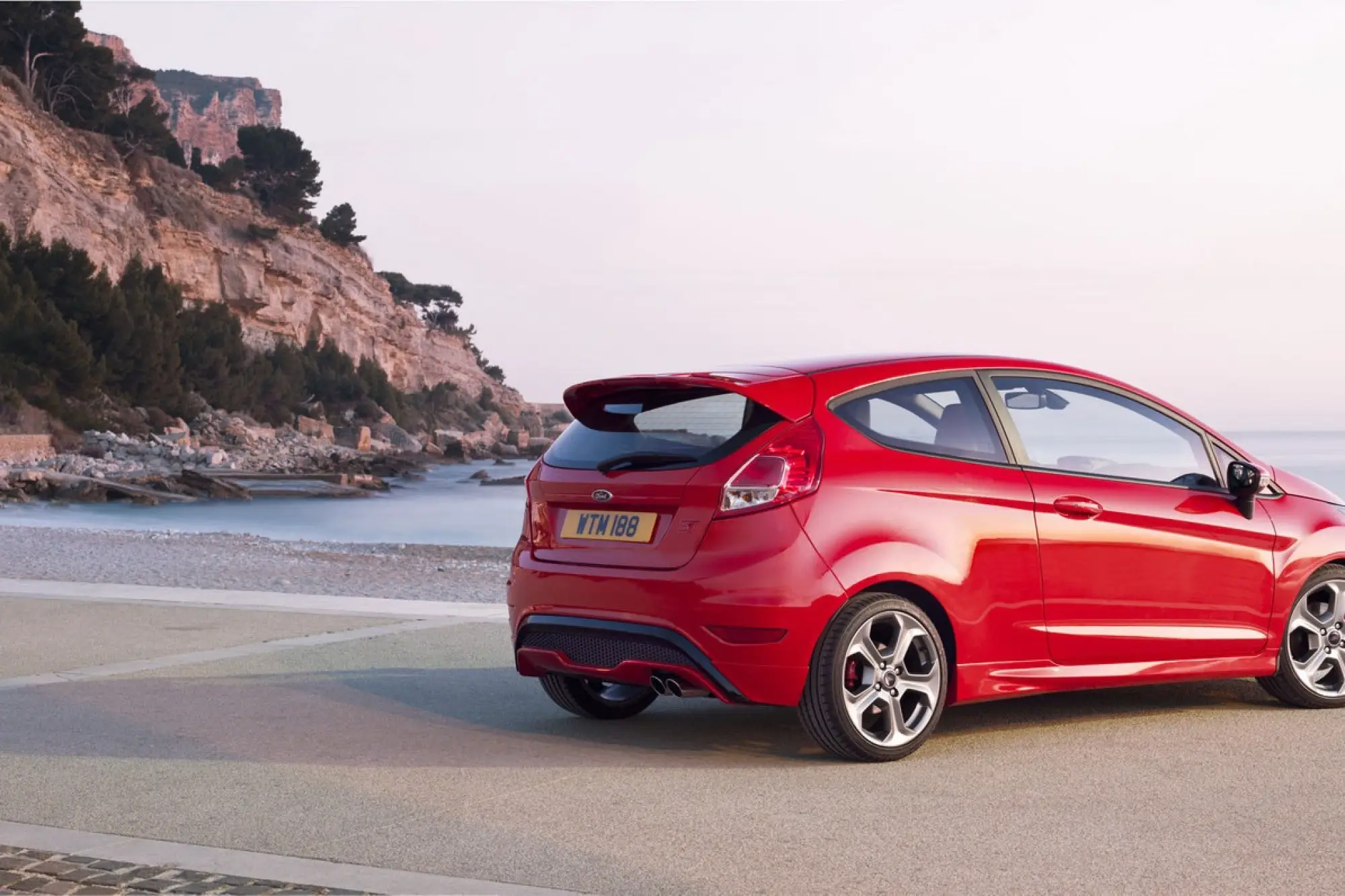 Ford Fiesta ST 2012 - 7