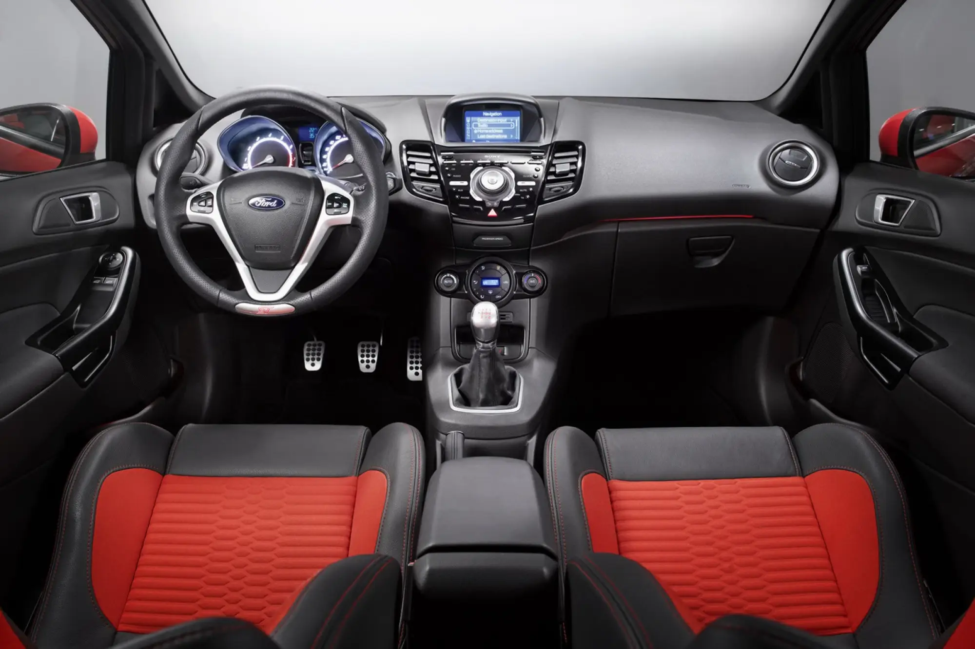 Ford Fiesta ST 2012 - 12