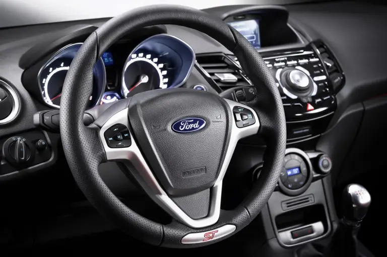 Ford Fiesta ST 2012 - 13