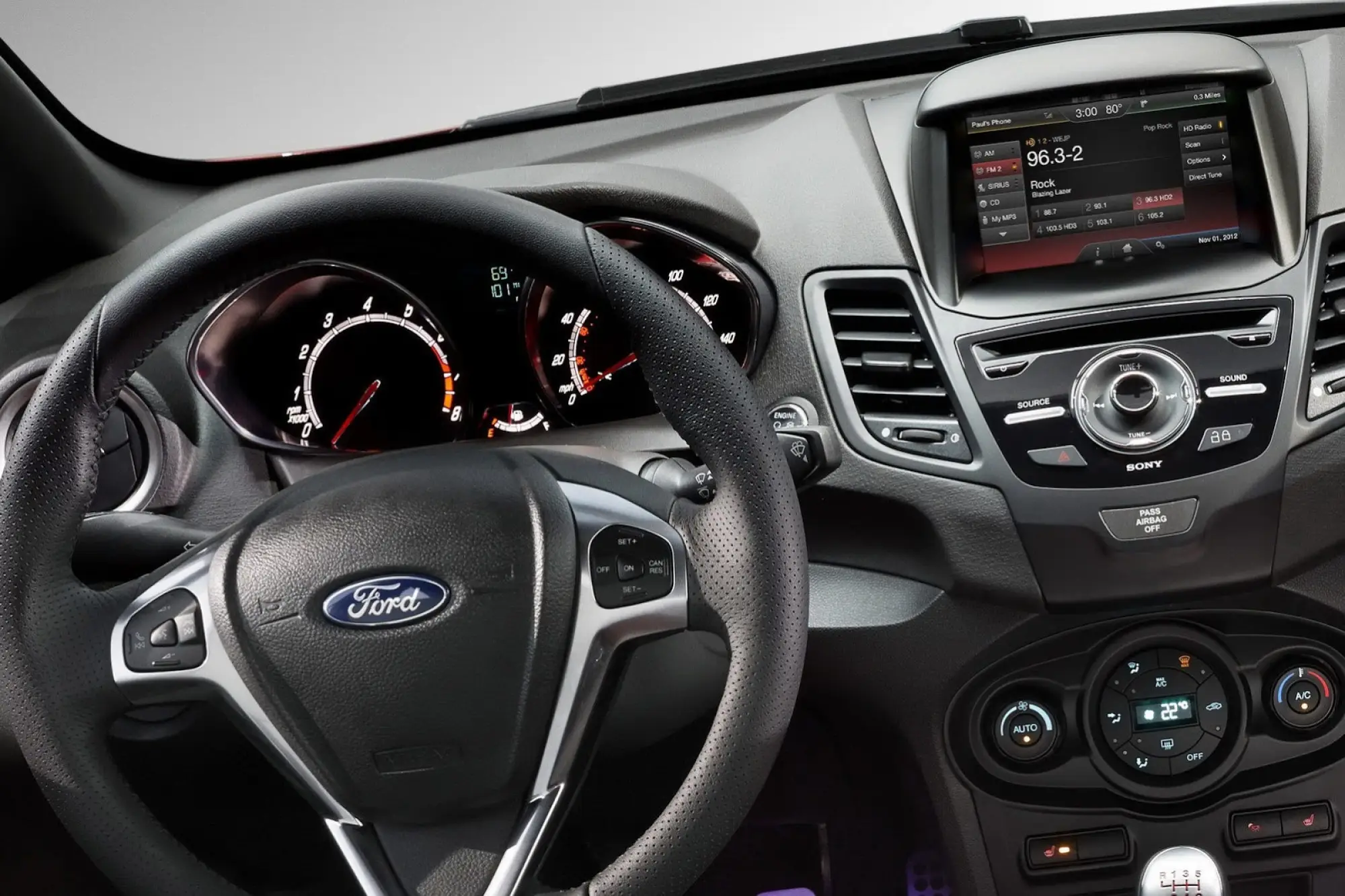 Ford Fiesta ST (2014) - 11
