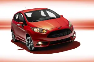 Ford Fiesta ST (2014) - 12